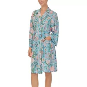 Women's Floral 3/4-Sleeve Wrap Robe - Sanctuary